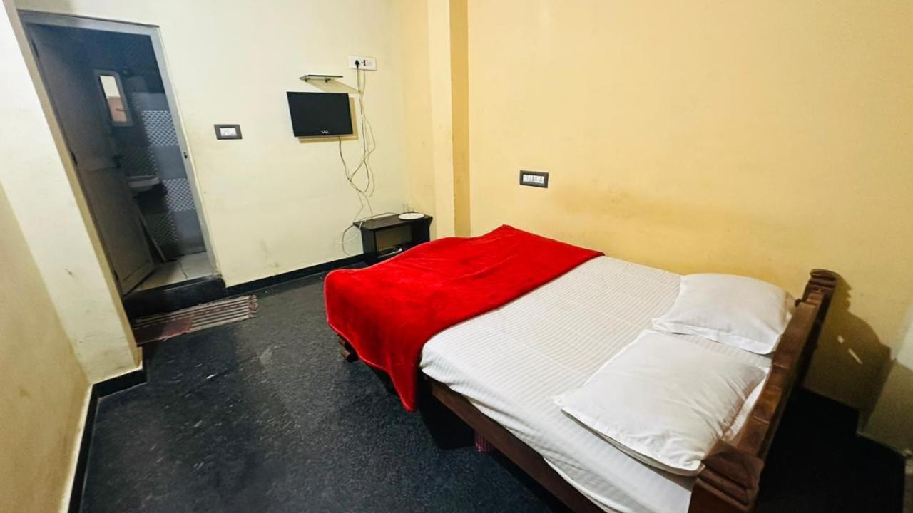 Hotel Hk Residency Mysuru Zewnętrze zdjęcie